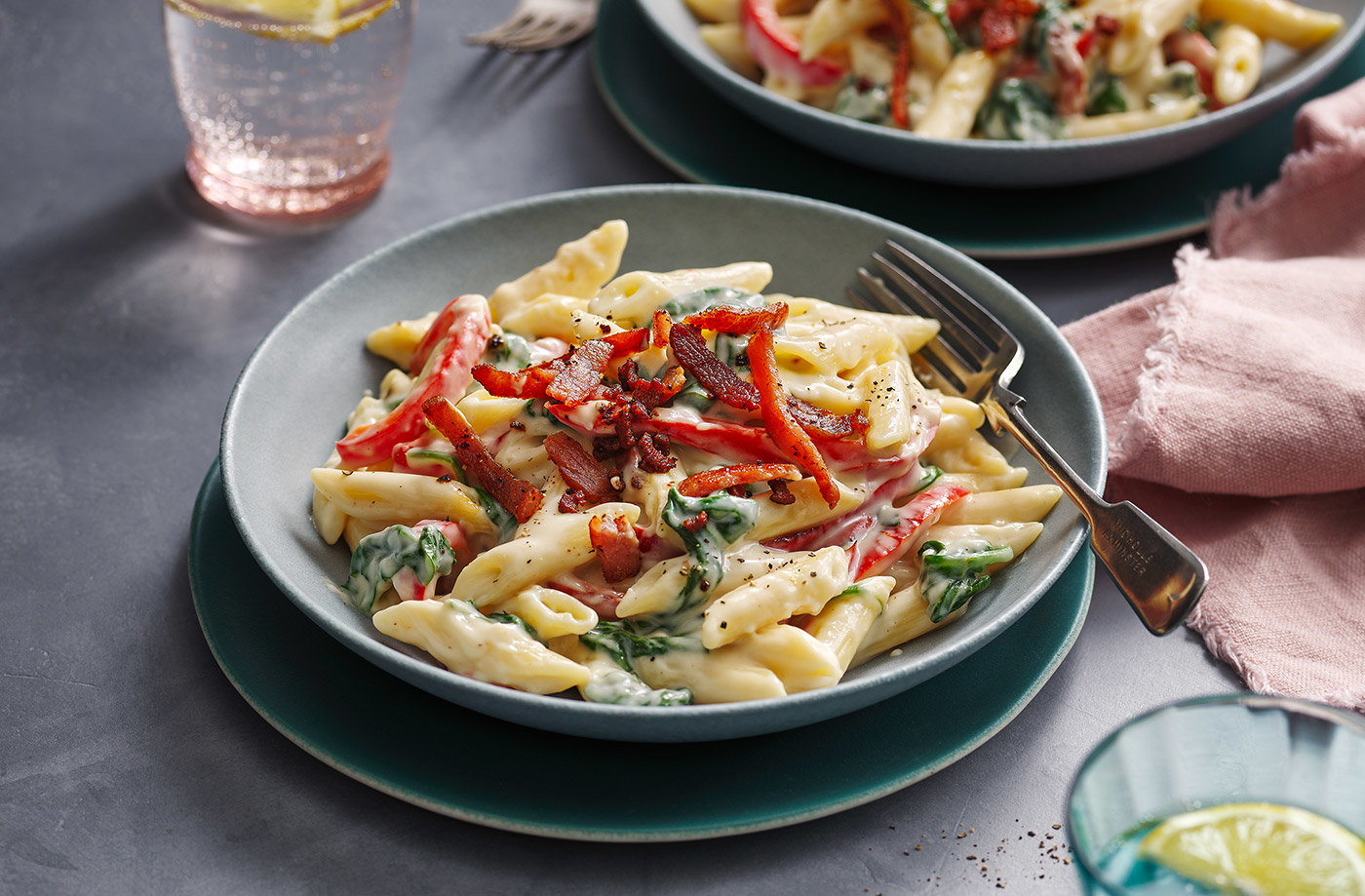 Stovetop bacon 'mac and cheese' recipe