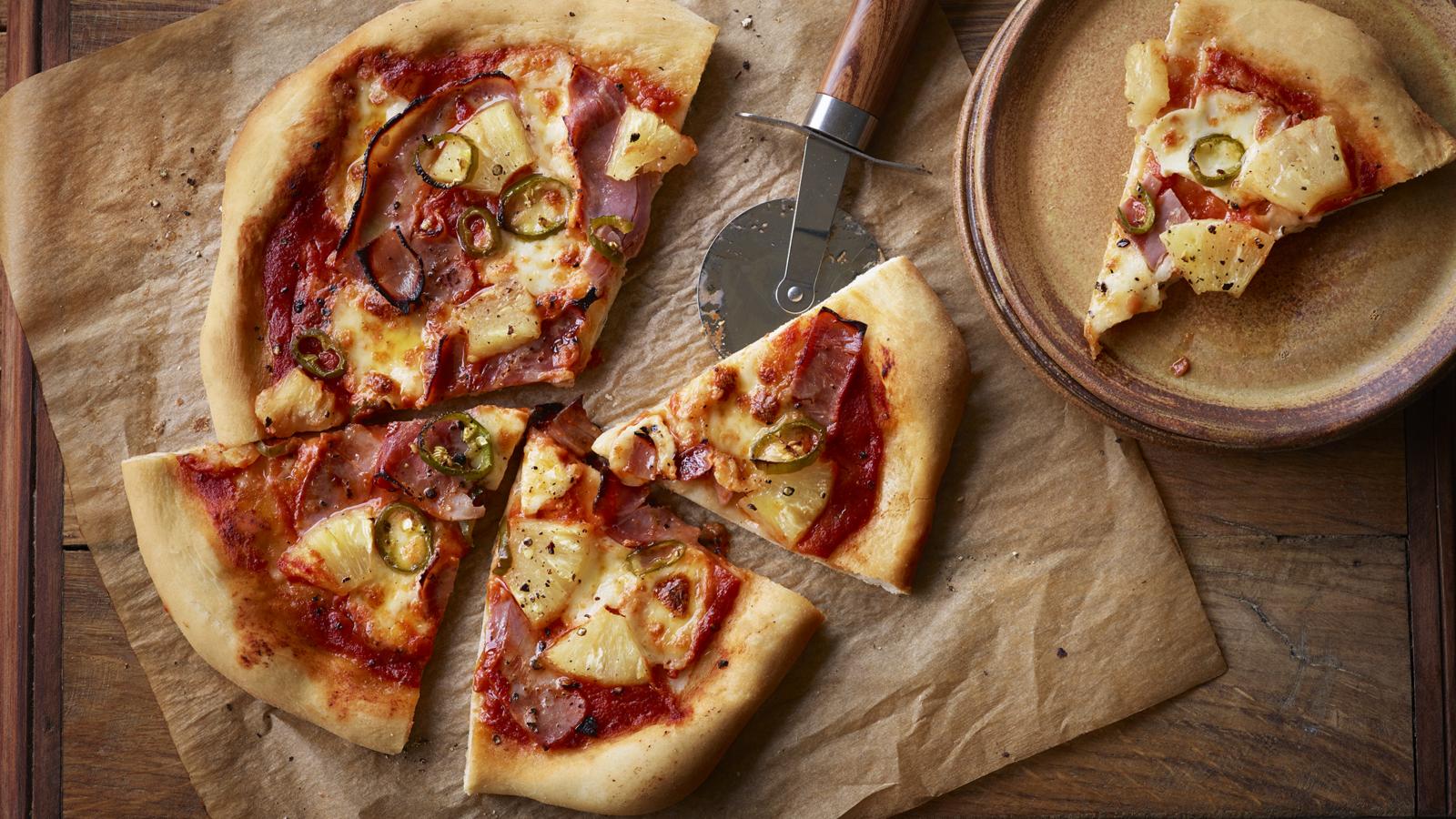 Hawaiian pizza